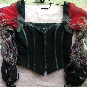 Bebe sexy top with leather trim 😍😛